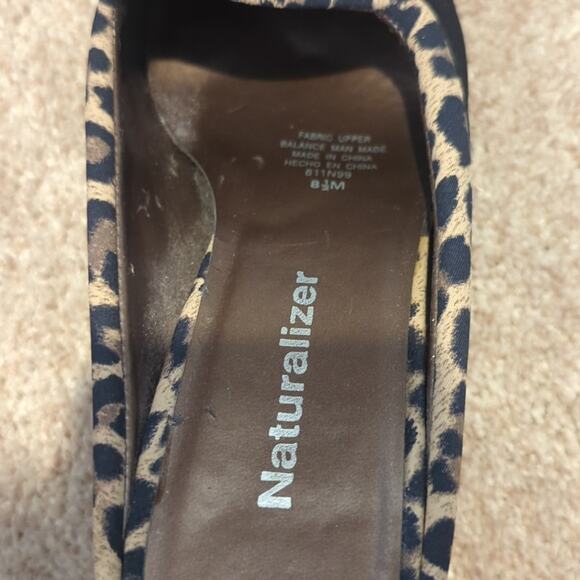 Naturalizer Black Fabric Mule w/ Animal Print Trim & Patent Leather Heels Sz 8.5 - Picture 4 of 9